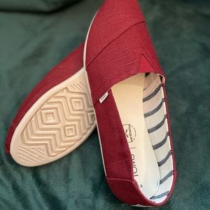 NWOT TOMS Alpargata Classic Heritage Canvas Shoes
